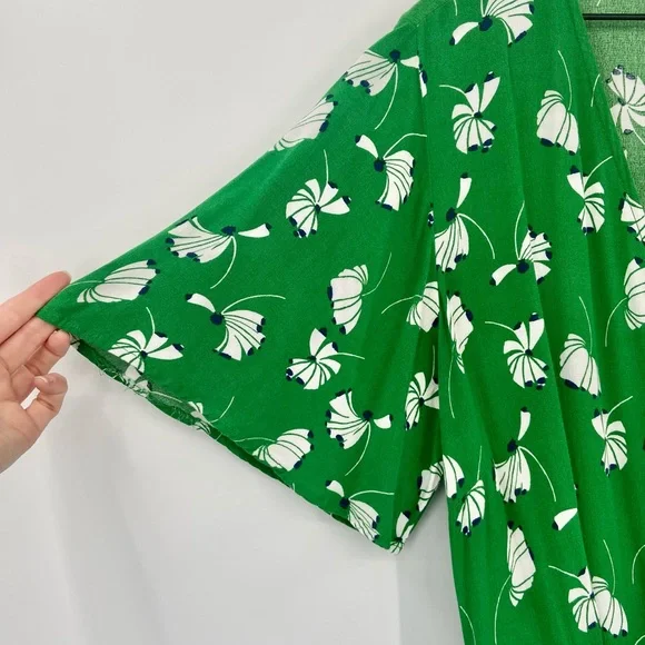 Eloquii Green Floral Print Layered Plus Size Wrap Dress 14 - Picture 3 of 13